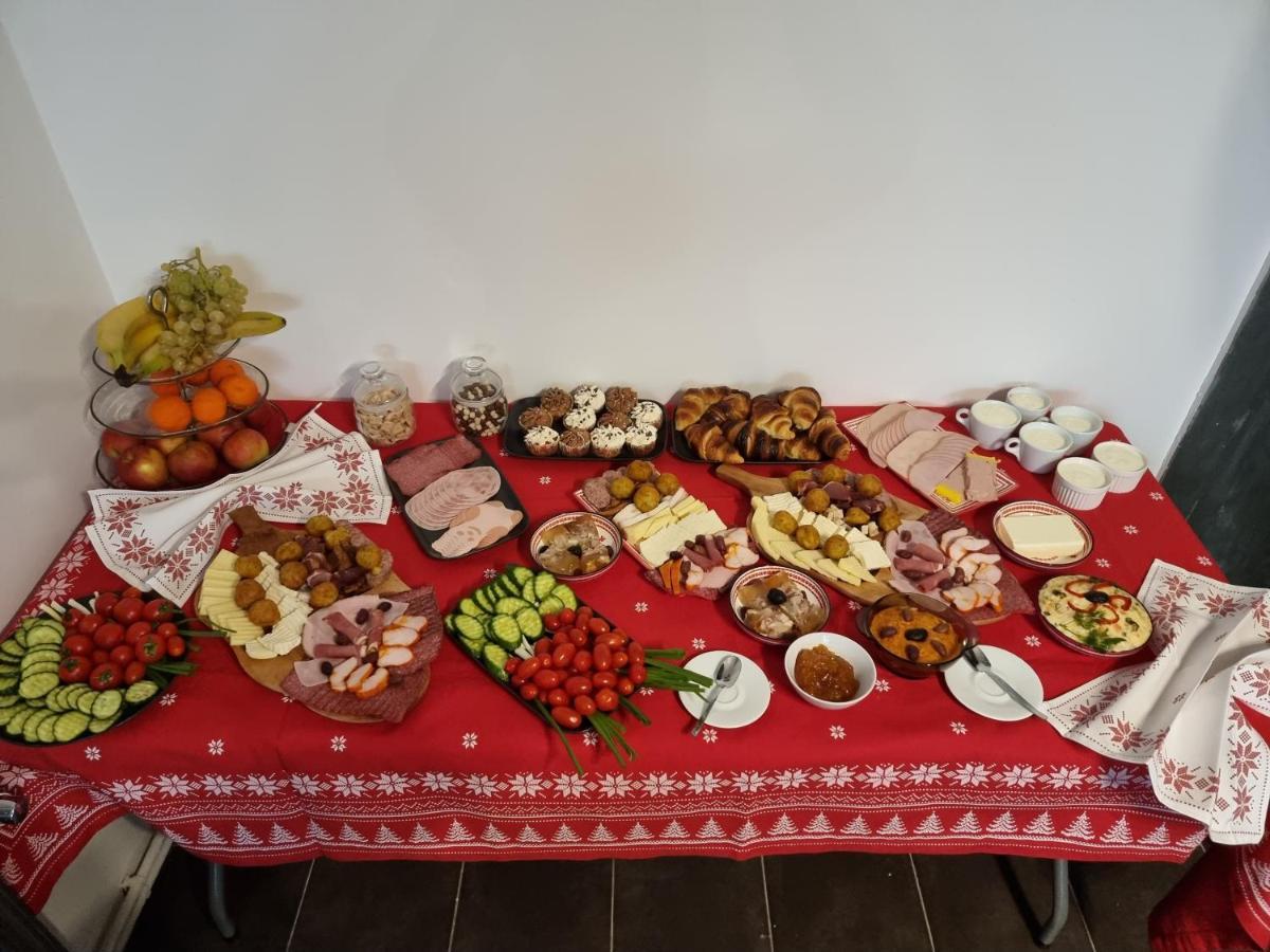 Pensiunea Casa Ober Braszów Zewnętrze zdjęcie